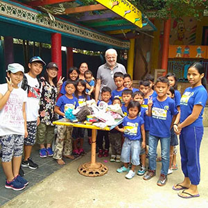 フィリピンセブ島スタディツアー孤児院訪問